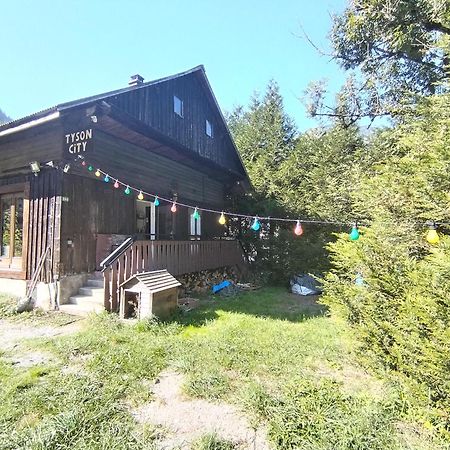 Chalet 8 Personnes + Grand Terrain Et Riviere Entremont Eksteriør bilde