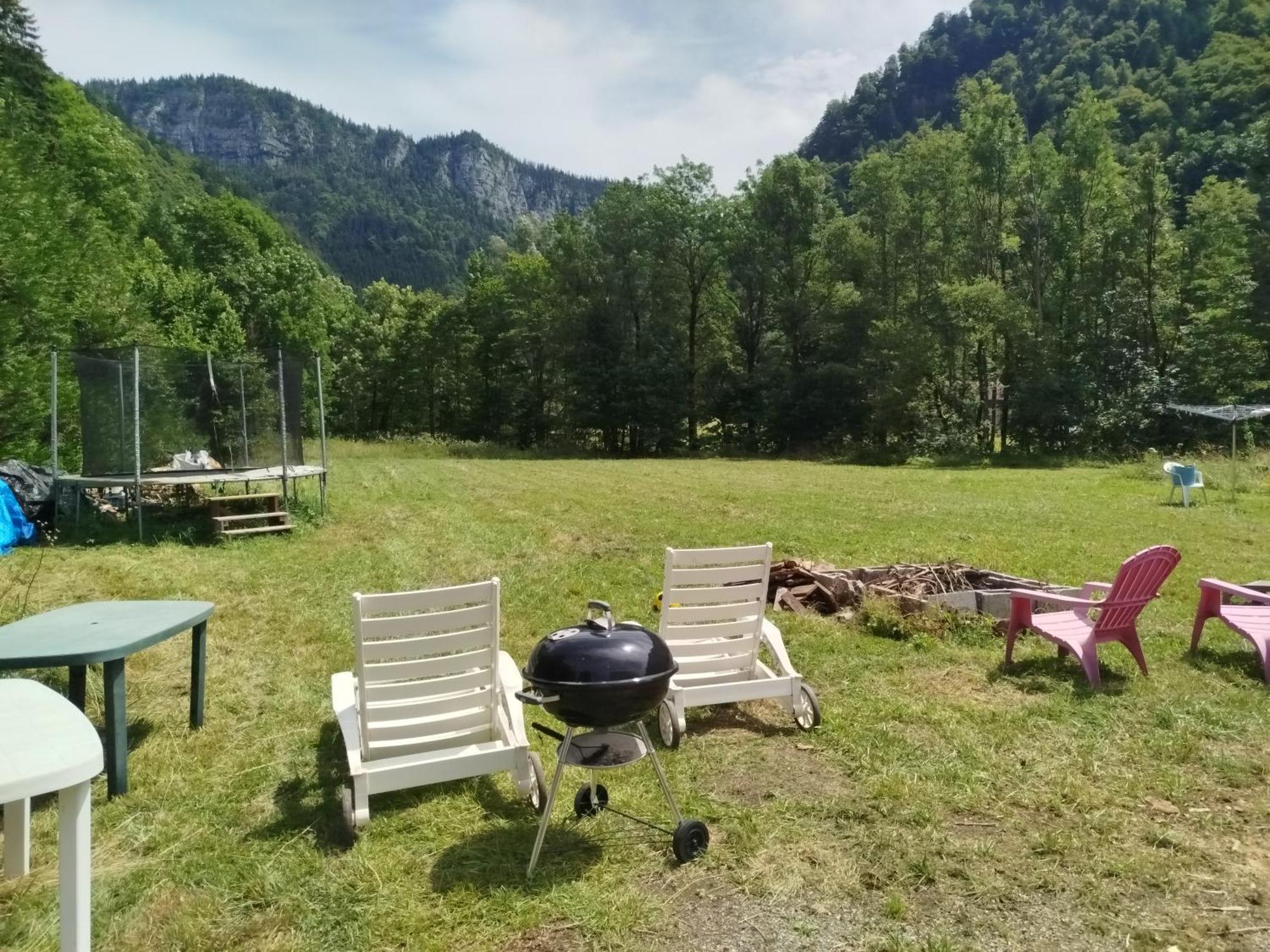 Chalet 8 Personnes + Grand Terrain Et Riviere Entremont Eksteriør bilde