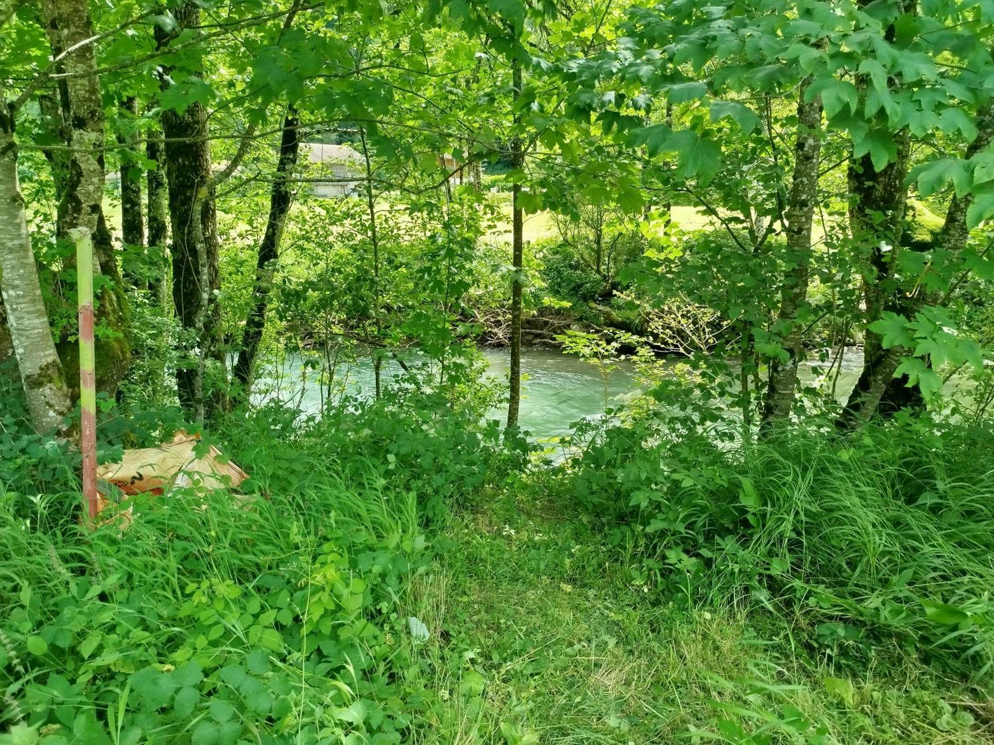 Chalet 8 Personnes + Grand Terrain Et Riviere Entremont Eksteriør bilde